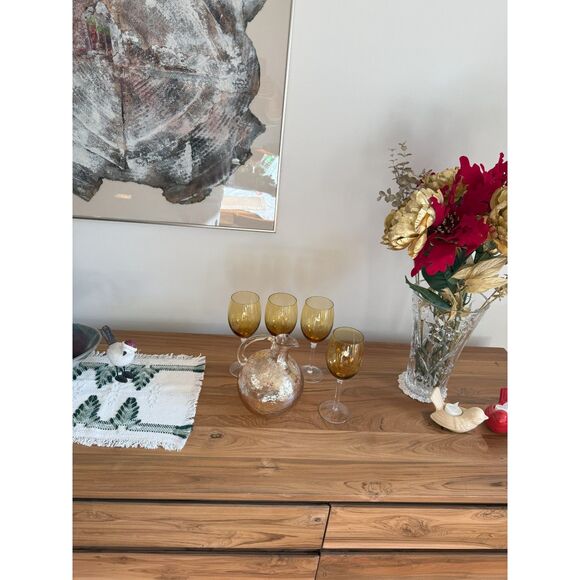 Amber | Gold Vintage Bubble  Decanter and 4 Hand Blown Wine Glasses - Picture 3 of 4